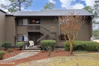 250 Sugar Gum Ln Unit 201, Pinehurst, NC 28374