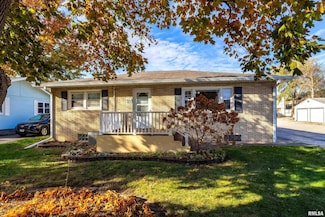 525 Green Ct, Colona, IL 61241