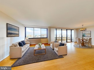 6301 Stevenson Ave Unit 1301, Alexandria, VA 22304