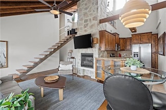 1111 W 46th St Unit 23, Kansas City, MO 64112