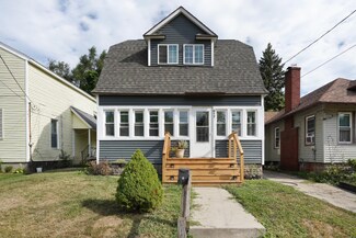 617 Barnett St NE, Grand Rapids, MI 49503
