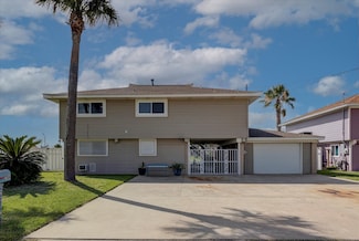 784 Marlin St, Hitchcock, TX 77563