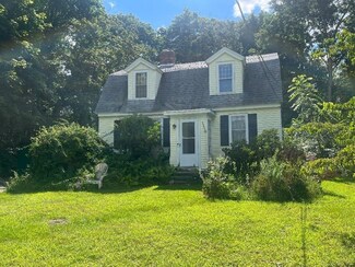 25 Johnson St, Taunton, MA 02780