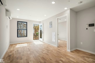 67 W 169th St Unit 301, Bronx, NY 10452