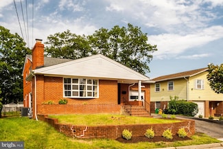 1916 Porter Ave, Suitland, MD 20746