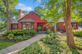 4613 Fairhills Rd W, Minnetonka, MN 55345