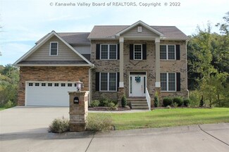 227 Twin Lakes Dr, Cross Lanes, WV 25313