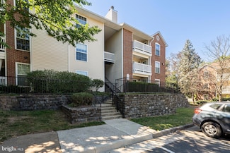1539 Lincoln Way Unit 302, McLean, VA 22102