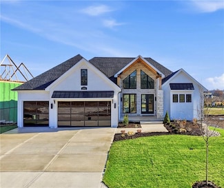 17021 Parkhill St, Overland Park, KS 66062