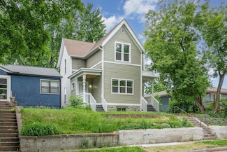1053 Lawson Ave E, Saint Paul, MN 55106