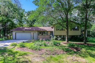 4860 15th St NE, Sauk Rapids, MN 56379