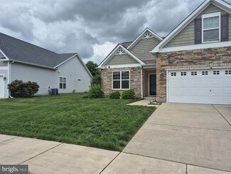 226 N Red Haven Ln, Dover, DE 19901