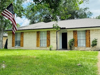 3318 Schroeder Ave, Needville, TX 77461