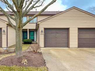 1304 Lancaster Dr Unit 1304, Champaign, IL 61821