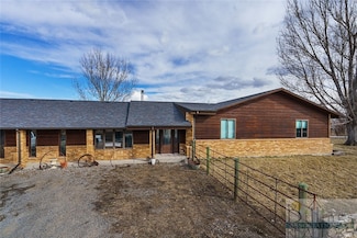 5428 Lone Star Ln, Billings, MT 59105