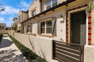 12128 Summer Ln, Whittier, CA 90606