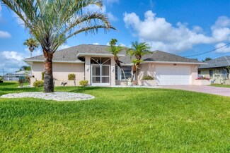 119 Fairway Rd, Rotonda West, FL 33947