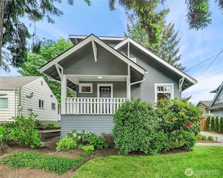 746 N 89th St, Seattle, WA 98103
