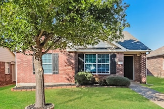 8923 Redford Rd, Crossroads, TX 76227