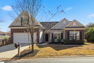 913 Breezewood Ct, Greer, SC 29651