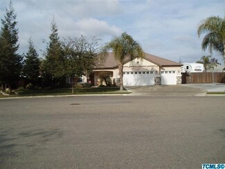 3430 W Taylor Ct, Visalia, CA 93291