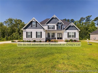 6120 Shannon Woods Way, Hope Mills, NC 28348
