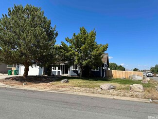 5625 Wedgewood Cir, Sparks, NV 89436