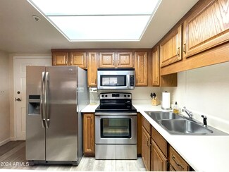 10330 W Thunderbird Blvd Unit A202, Sun City, AZ 85351