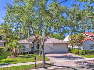 2623 Oakbrook Dr, Weston, FL 33332