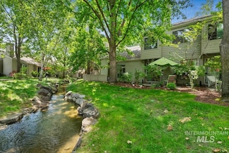 1924 S Teal Ln, Boise, ID 83706