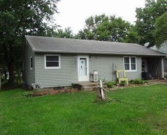 514 N 10th St, Clarinda, IA 51632