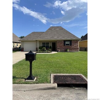 625 Hawkins St, Westlake, LA 70669