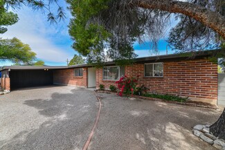 8611 E 3rd St, Tucson, AZ 85710