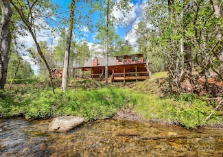 91 Riverview Dr, Robbinsville, NC 28771