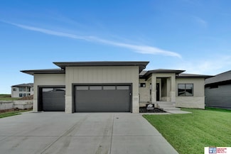 9400 S 86th St, Lincoln, NE 68516