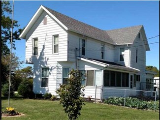 394 W Main St, Portage, OH 43451
