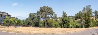 6057 Hyland Way, Penngrove, CA 94951