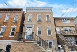 337 70th St, Guttenberg, NJ 07093