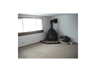 1020 Emmons St Unit 1022, Hiawatha, IA 52233