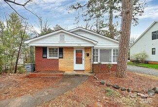 1436 Chippendale Rd, Charlotte, NC 28205