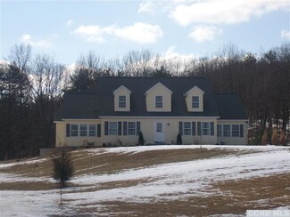 29 Meadowview Way, Clinton Corners, NY 12514