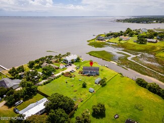 142 Waterfront Ave, Newport, NC 28570