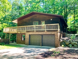 2912 Parkview Ave, Kalamazoo, MI 49008