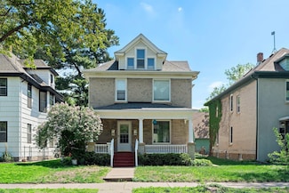 1123 5th St NE, Minneapolis, MN 55413