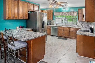 810 12th Terrace, Pleasant Grove, AL 35127