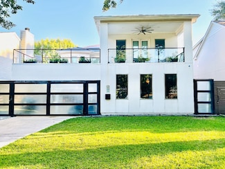 3735 University Blvd, Houston, TX 77005