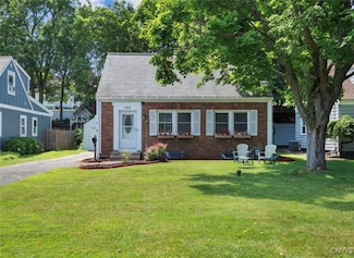 102 Westmont Rd, Syracuse, NY 13219
