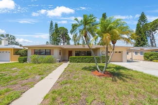 1305 Marion Dr S, Saint Petersburg, FL 33707