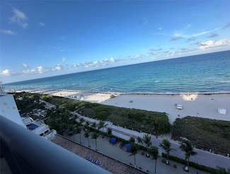 6039 Collins Ave Unit 1625, Miami Beach, FL 33140