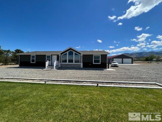 6645 Germain Dr, Winnemucca, NV 89445